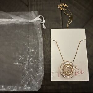 Elegant Gold Spiral Pendant Necklace